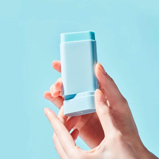 Себорегулирующий солнцезащитный стик для лица Tocobo Cotton Soft Sun Stick SPF50 + PA++++ 19гр